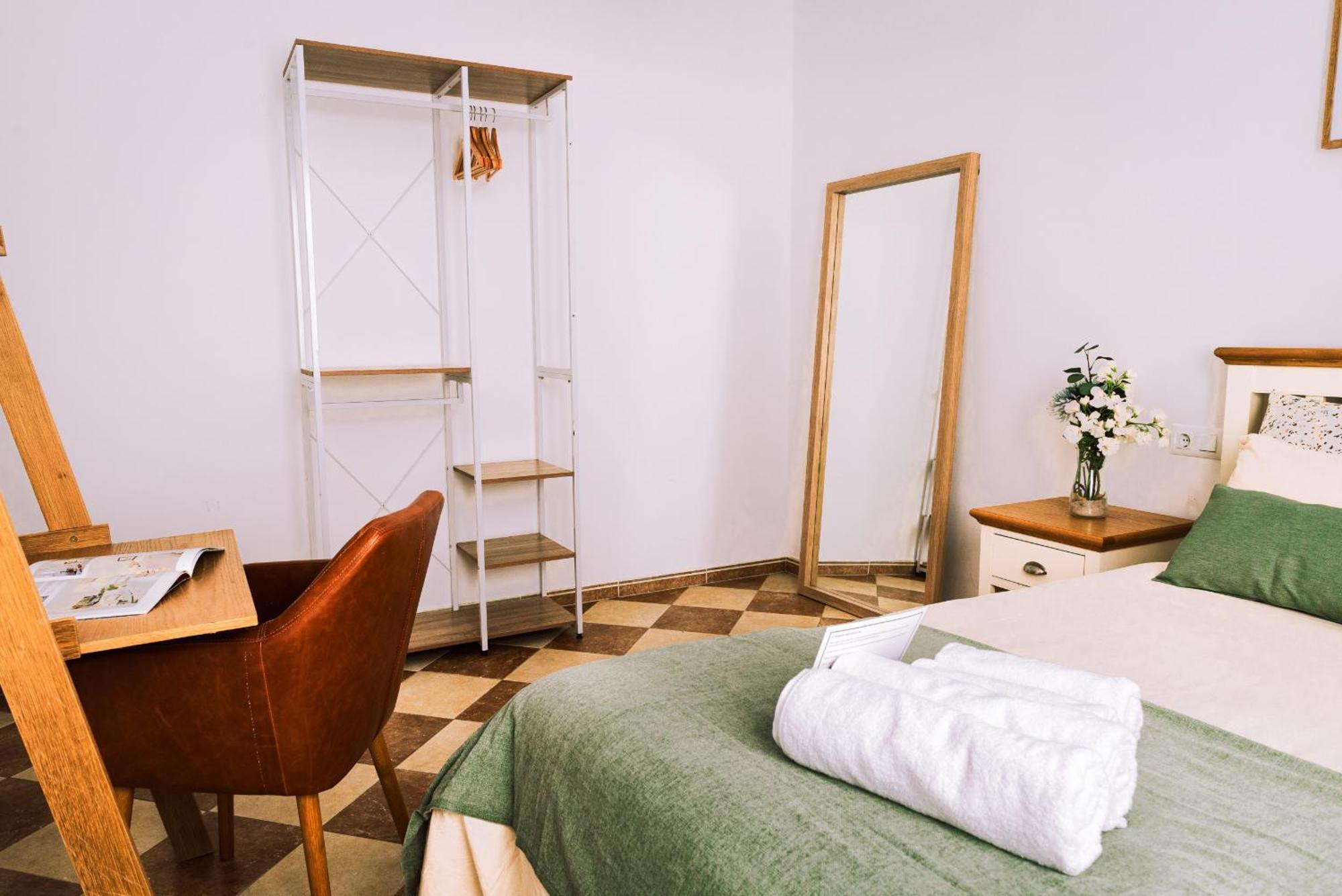 Echo Suites Nervion Séville Extérieur photo